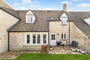 Photo 23- click for photo gallery